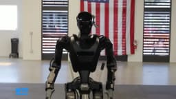 CNET Goes Hands-On With Foundation's 'Phantom' Humanoid as CEO Discusses Arming Robots