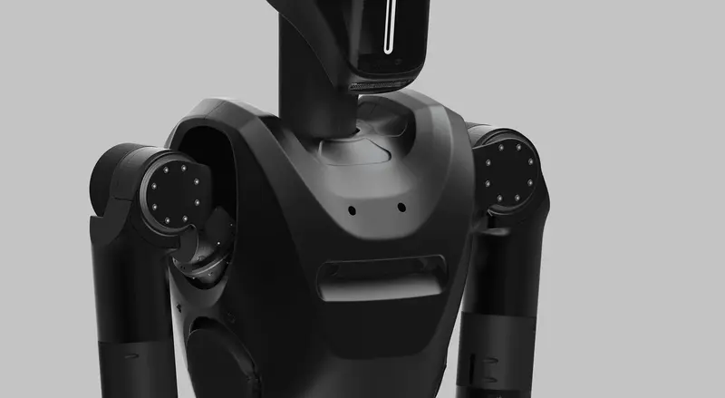 Foundation CEO Discusses 'Dual-Use' Humanoids, From Factory Floors to Future Battlefields