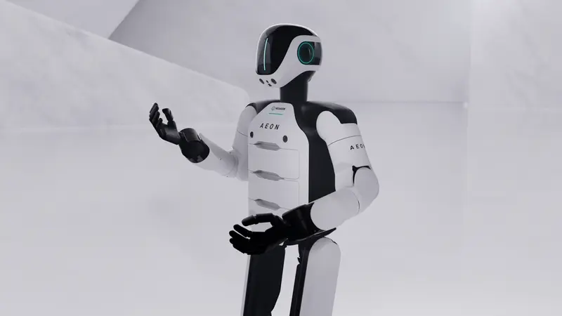 Hexagon humanoid robot AEON