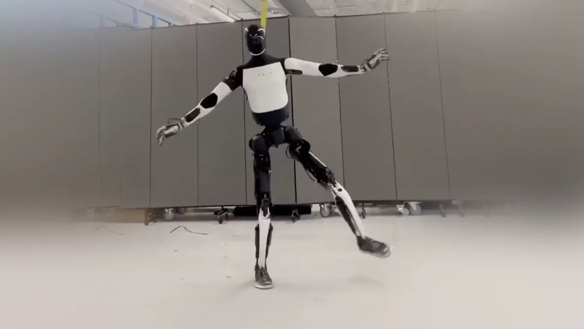 Tesla Optimus performing a dance move