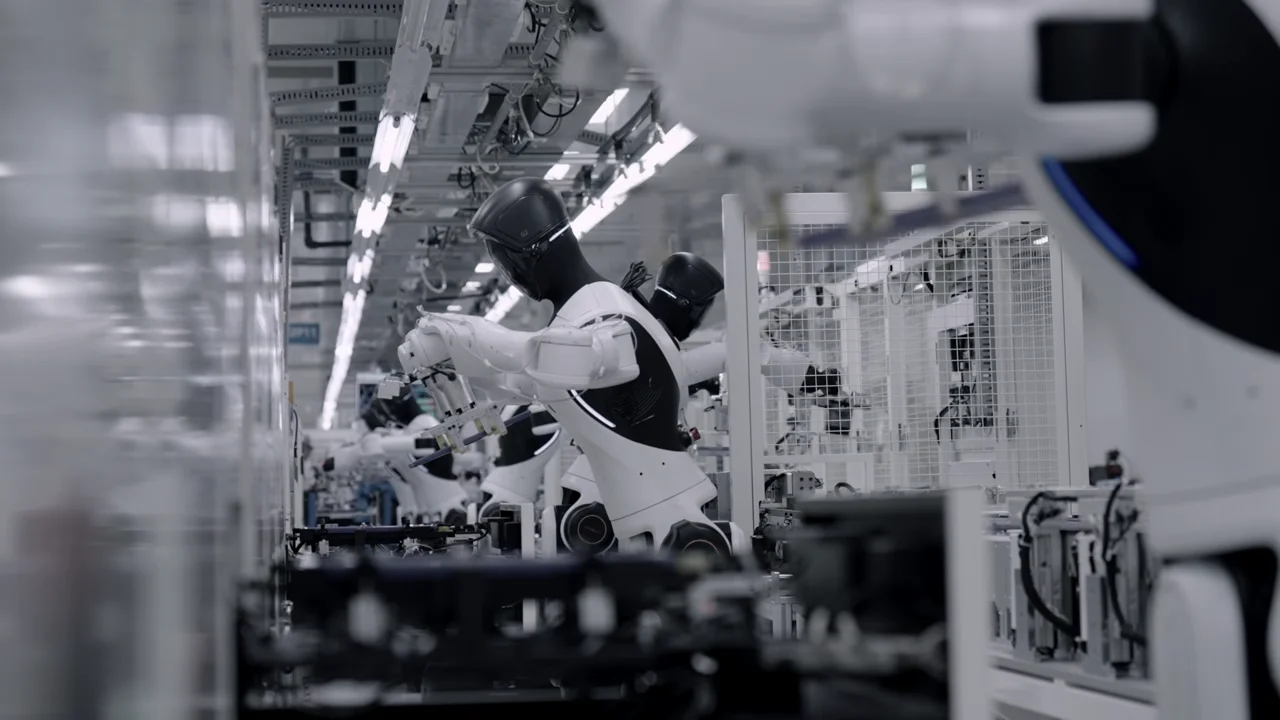 Scaled to Scale: AGIBOT Rolls Out 15,000th Robot as Production Ramps Accelerate