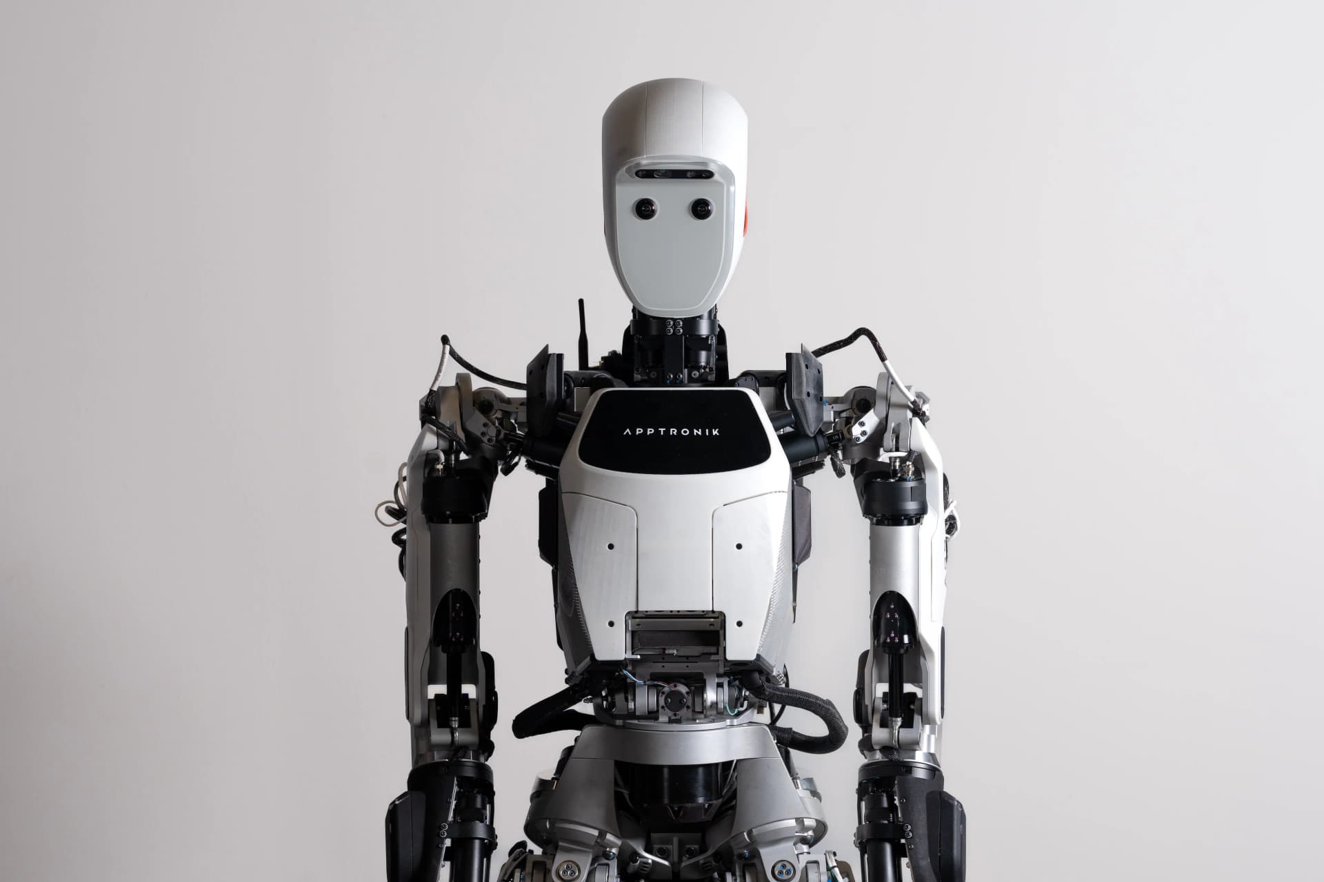 Apptronik Raids Tech Giants for Executive "Dream Team" Ahead of New Robot Reveal