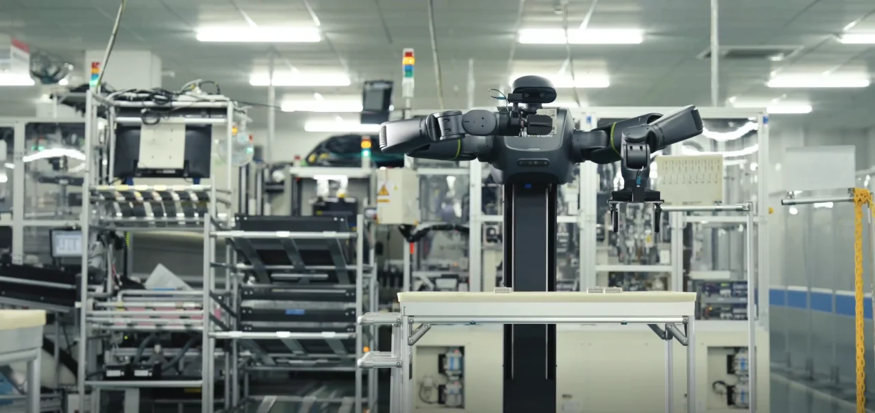 Lumos Robotics Unveils MOS 2 Mobile Manipulator Backed by Mitsubishi Factory Deployment