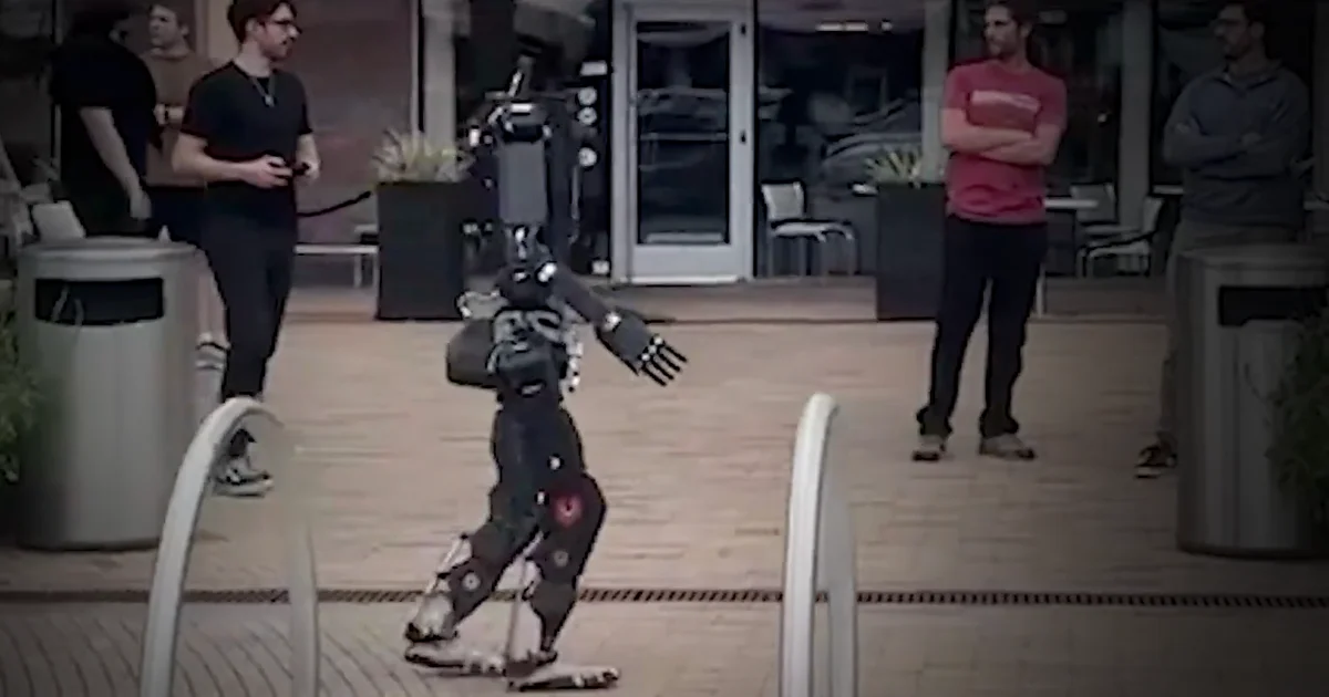 Persona AI Takes Gen 1 Humanoid for a Stroll in the Houston Heat—and It’s Wearing Under Armour